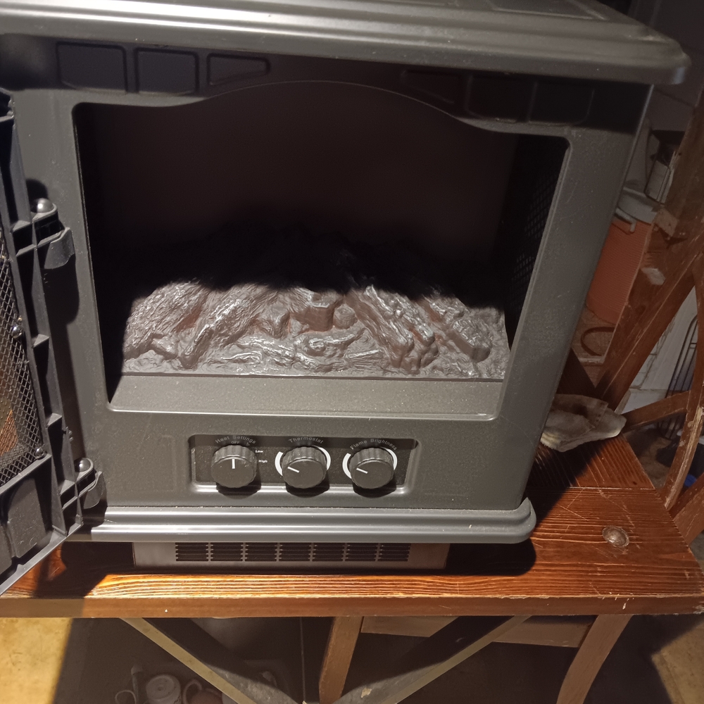 Black Electric Fireplace Heater